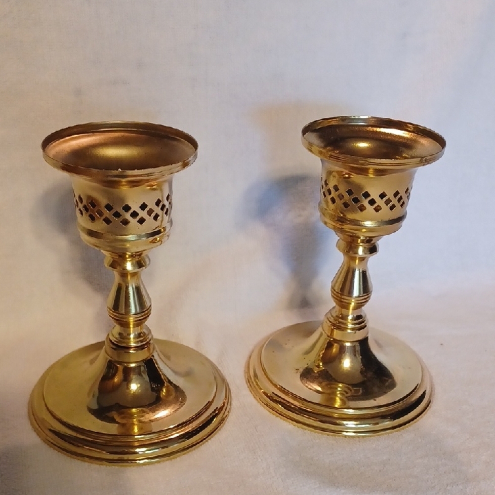 Princess House Gold Candle Holders with Lattice Design Set Of 2
